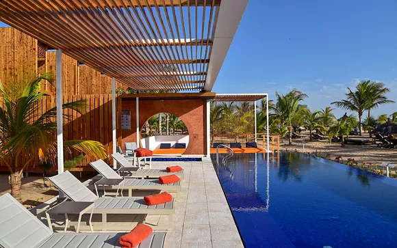 blue bay le lamantin